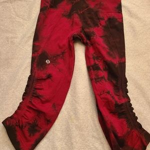 Crop tye die lululemon